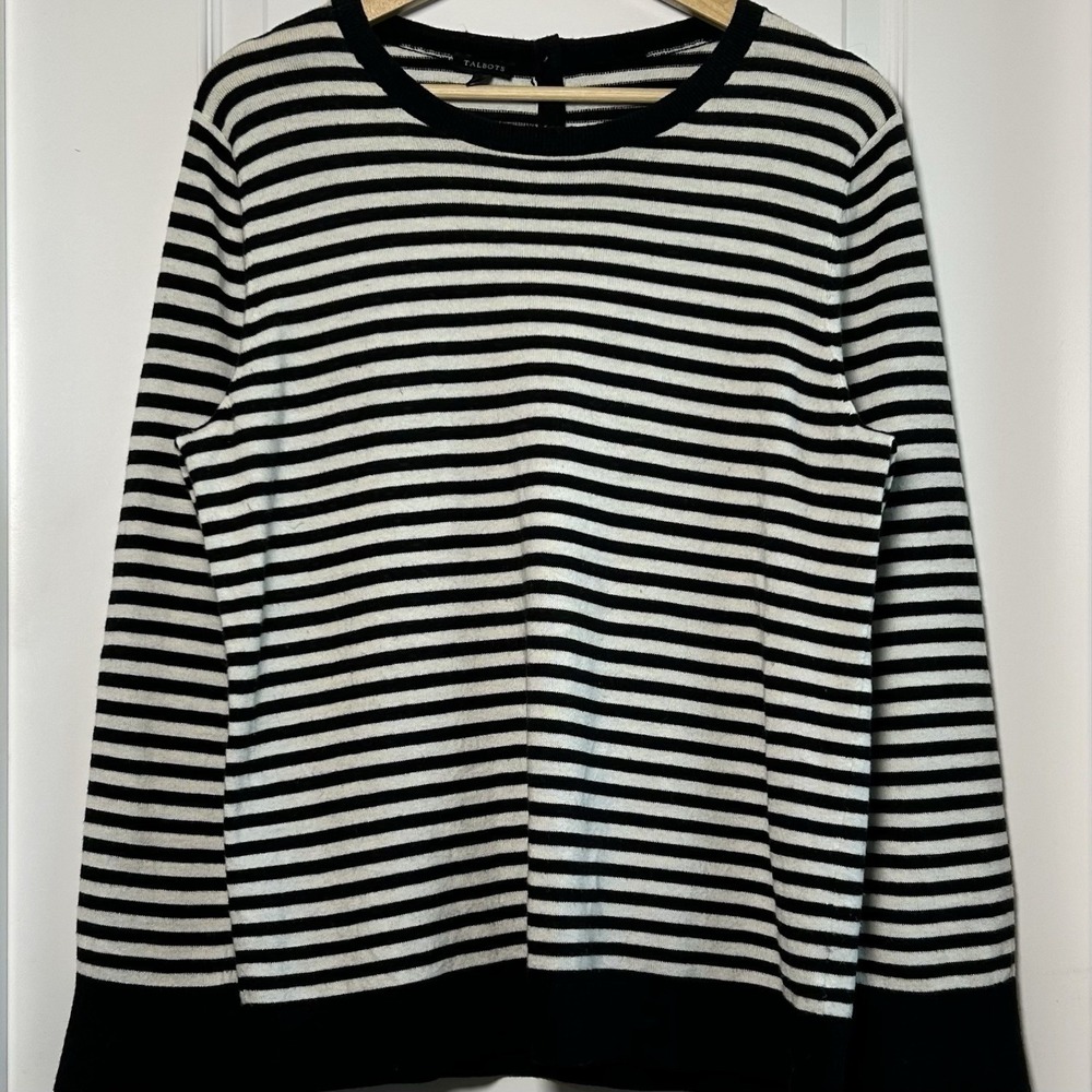 Talbots Black White Stripe‎ Lambswool Blend Back Button Knit Top Old Money Style